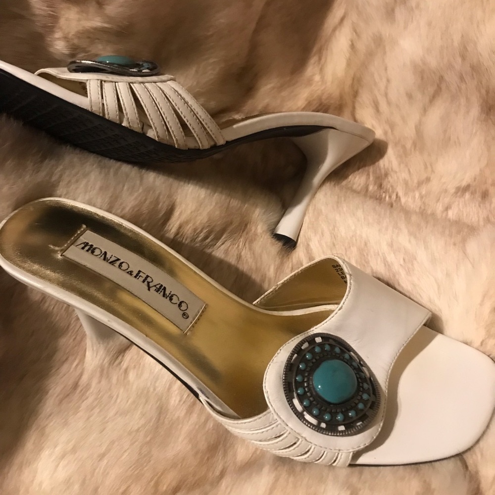 New, Monzo & Franco , Slip on white sandal heel size: 7.5 - Picture 7 of 9
